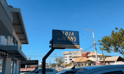 Loja do Jeans celebra 20 anos com programação especial e sorteio de R$ 1 mil