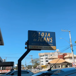 Loja do Jeans celebra 20 anos com programação especial e sorteio