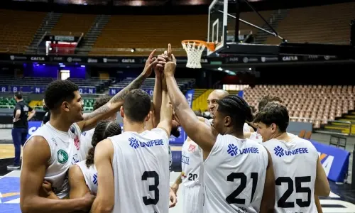 Equipe de Brusque inicia preparações para disputar a Liga Ouro de basquete