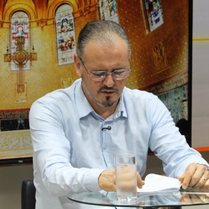 Padre Elizandro compartilha mensagens de fé que inspiram a sua sexta-feira, 06 de fevereiro