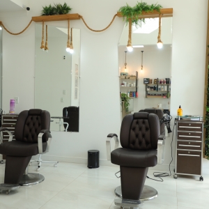 Salão de Beleza & Estética lança ação especial de Carnaval e volta às aulas em Tijucas