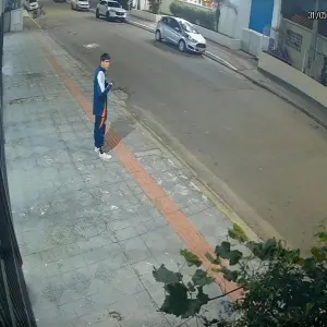 Polícia divulga imagens de suspeito de tentativa de feminicídio em BC