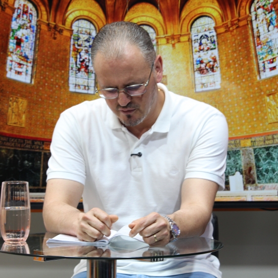 Participe de um momento especial de fé, oração e reflexão nesta quarta-feira, 11 de fevereiro