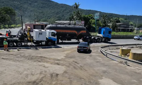 VÍDEO ▶️ | Instalação de guard rail reforça segurança na entrada do Sertão de Santa Luzia