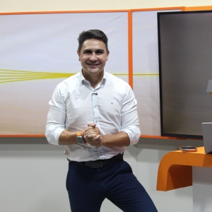 Seu resumo do meio-dia começa no Jornal Vip desta quinta-feira, 12 de fevereiro