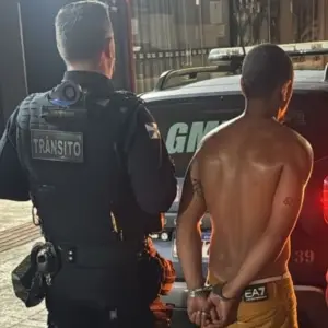 Motorista é preso por embriaguez após acidente em Balneário Camboriú 