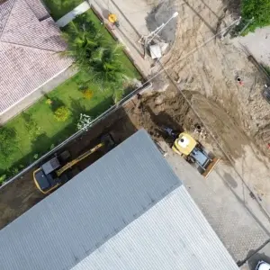 Intervenção busca solução para ponto crítico de alagamentos na cidade