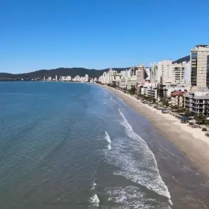 Projeto que irá quadriplicar a faixa de areia de praia em Itapema começa em julho