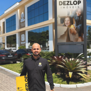 Corretor intermedeia venda de empreendimento para investidores nos Estados Unidos