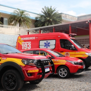 Homem passa mal em via pública de Canelinha, desmaia e é levado de helicóptero até Florianópolis