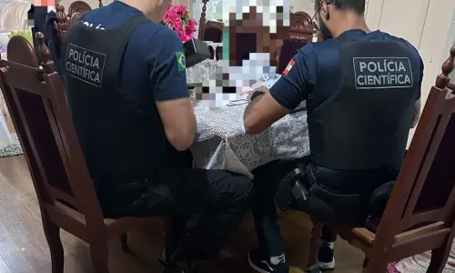 Suspeito é preso com quase 2 mil vídeos de exploração sexual infantil