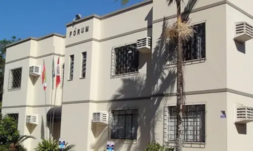 Mulher acusada de matar o marido vai a júri popular