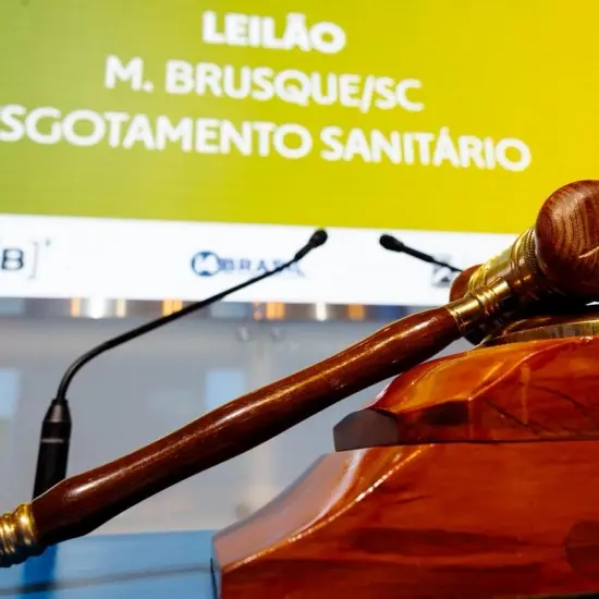 Sem rede de esgoto, Brusque aposta em concessão para universalizar serviço