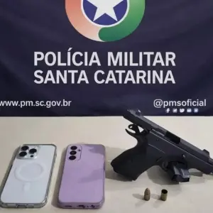 Suspeito armado é detido antes de possível ataque contra companheira