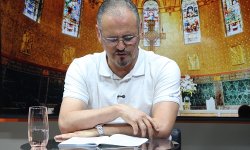 TARDE DE FÉ | Inicie a semana com a mensagem de esperança desta segunda-feira, 2 de março