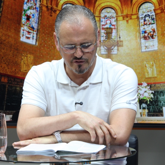 TARDE DE FÉ | Inicie a semana com a mensagem de esperança desta segunda-feira, 2 de março