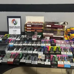 Operações da PM resultam em nove presos e apreensão de drogas e armas em cidades vizinhas