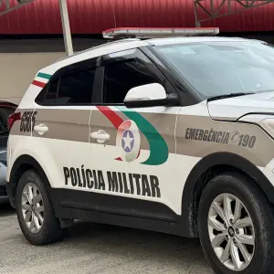 Suspeito de furtar comércio é preso 