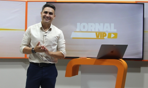 Seu resumo do meio-dia começa no Jornal Vip desta terça-feira, 17 de março