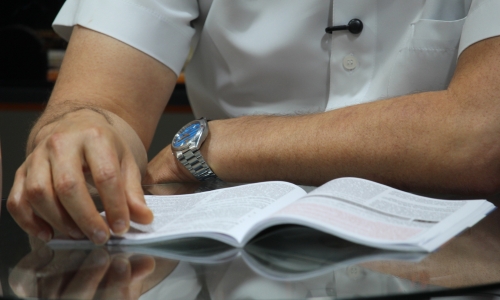 Mensagens de fé e oração com Padre Elizandro para sua quarta-feira, 18 de março