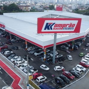 VEJA AS FOTOS | Komprão Koch inaugura mais uma unidade, dessa vez, em Camboriú