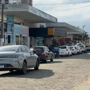  130 postos são notificados pelo Procon por não repassarem queda no preço da gasolina em SC