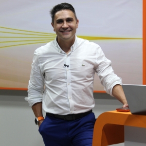 Notícias na hora do almoço; assista Jornal Vip desta segunda-feira; 23 de março