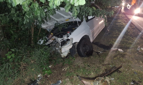 Colisão frontal deixa homem gravemente ferido na SC-108, em São João Batista