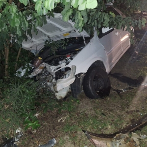 Colisão frontal deixa homem gravemente ferido na SC-108, em São João Batista