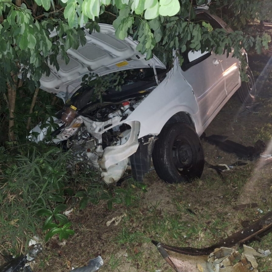 Colisão frontal deixa homem gravemente ferido na SC-108, em São João Batista