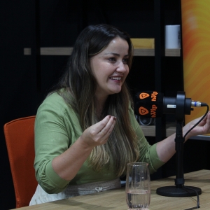 Podcast VIP recebe Alessandra De Liz, referência em fotografia sensível e parte do Clube Mulheres por Mulheres
