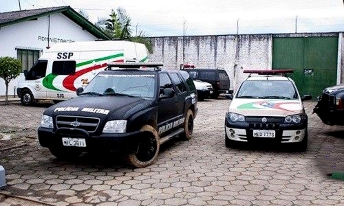 Dois são presos em Bombinhas em ações da PM; um por pensão e outro tráfico de drogas