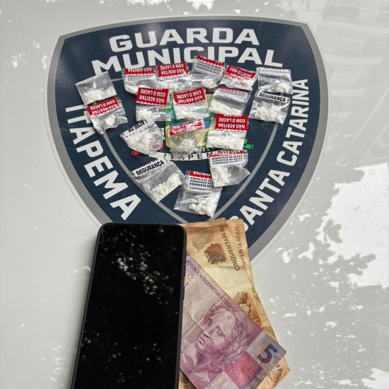 Denúncias de moradores levam à prisão de traficante com 17 porções de cocaína 