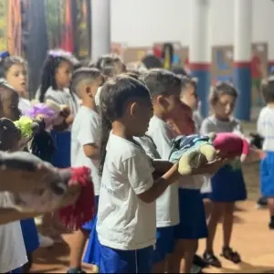 Escola promove Dia da Família e reforça laços entre alunos e responsáveis