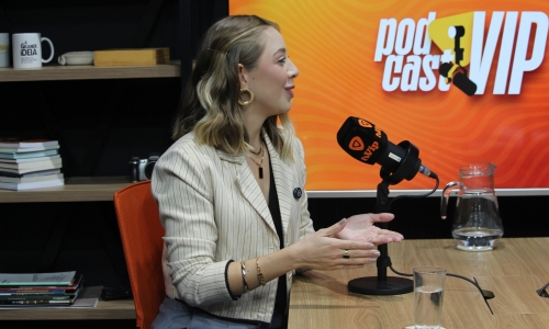 Como construir uma relação saudável com o dinheiro pode mudar tudo? Carol explica no PodcasVip