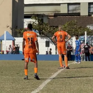 Rodada equilibrada mantém Itatiaia na liderança mas acirra disputa do Municipal de Tijucas