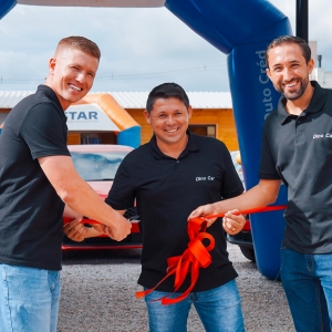 Nova loja de automóveis inaugura em Tijucas