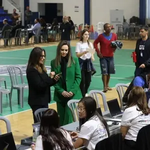 ACOMPANHE ▶️ | População de rua terá acesso a serviços jurídicos gratuitos em Balneário Camboriú