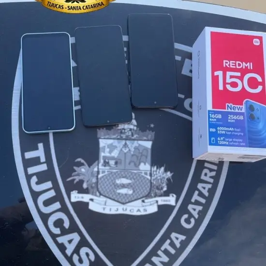 Furto de celulares em loja no centro de Tijucas termina com flagrante e prisão