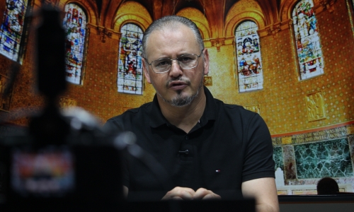 Assista a mensagem do Tarde de Fé desta terça-feira, 05 de Maio, com Padre Elizandro Scarsi