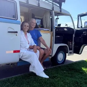 De Kombi à liberdade: Luiz e Arailde reinventam a forma de viver