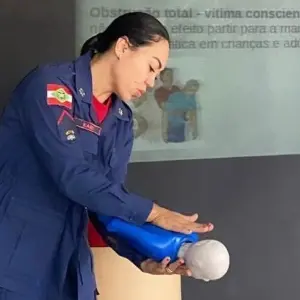 Operação Maternar orienta gestantes sobre primeiros socorros em Santa Catarina