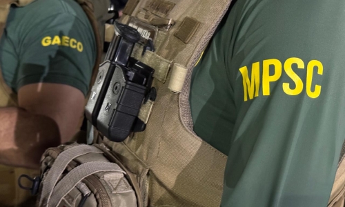 Médico que atirou em policial tem prisão decretada e vai a júri popular