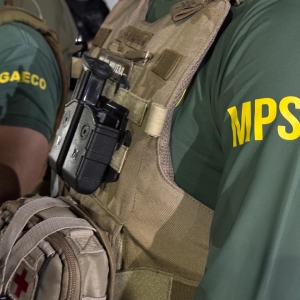Médico que atirou em policial tem prisão decretada e vai a júri popular