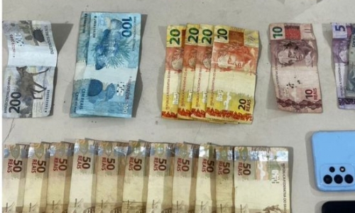 Cocaína encontrada em boca do usuário abre caminho para prisão de traficante em flagrante