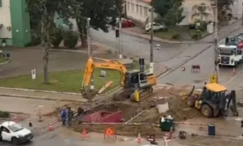 Obras no Centro de Tijucas alteram trânsito em cruzamento movimentado