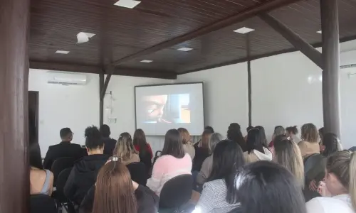 Projeto retoma atividades em Porto Belo com foco na proteção de mulheres em situação vulnerável