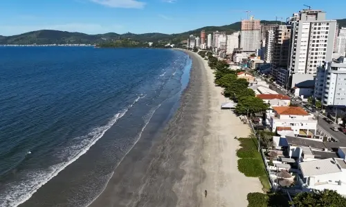 Processo de licenciamento avança e engordamento de praia pode começar ainda em 2026