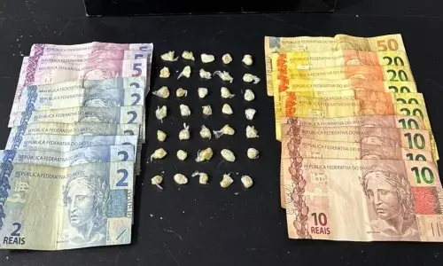 Suspeito de tráfico usa pitbull para atacar agentes e acaba preso