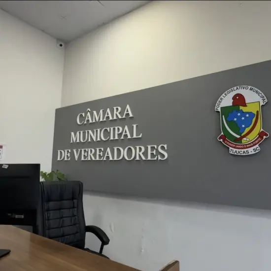 CONFIRA ▶️ | Vereadores aprovam reajuste salarial em sessão marcada por debates